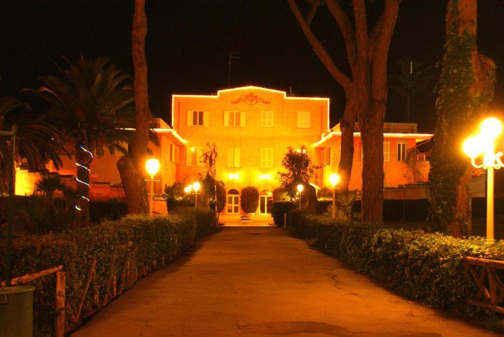 Hotel Parco Dei Principi Anzio Extérieur photo